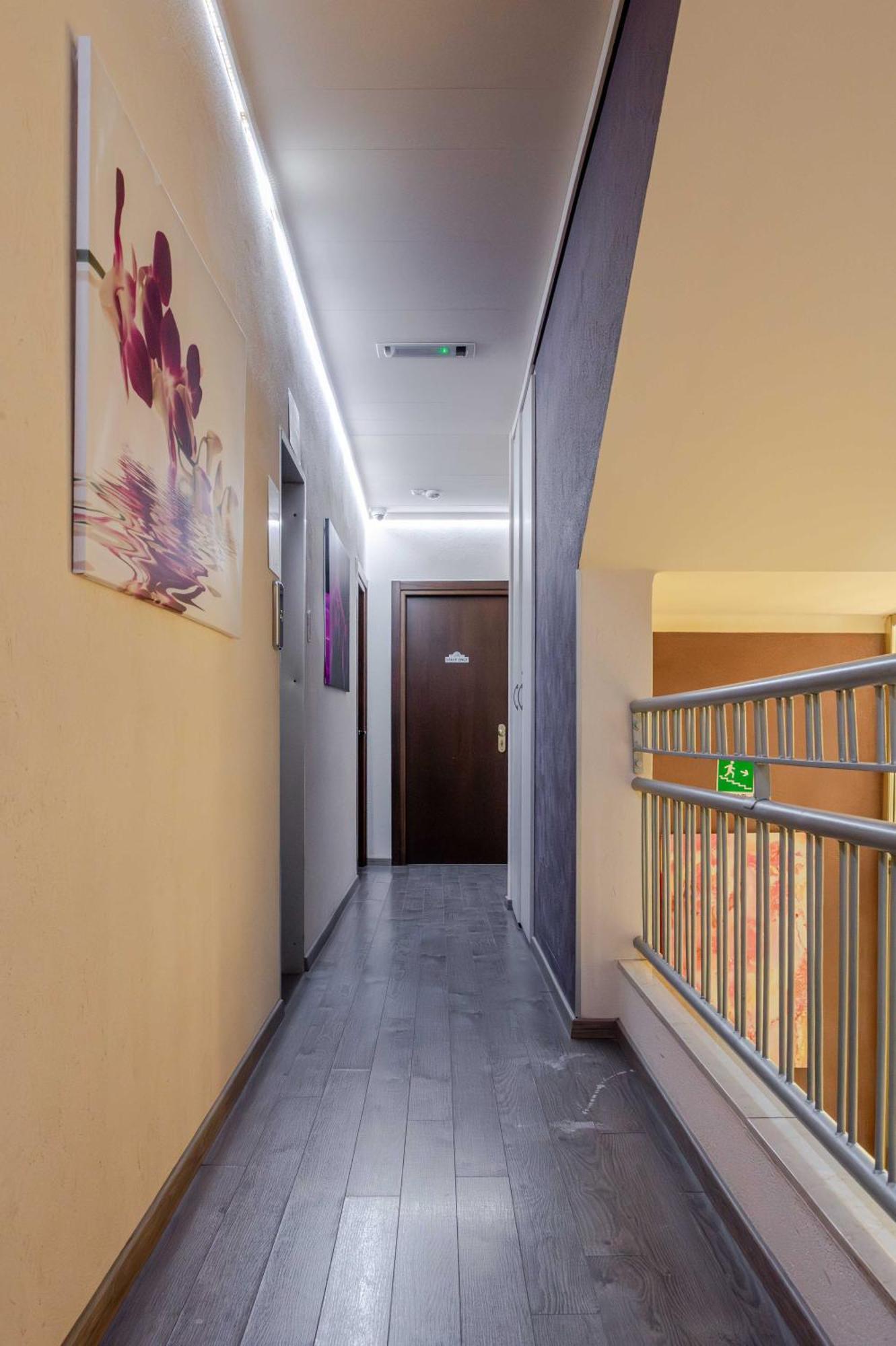 Hotel Posta - 3 Stars - Comfortable Stay In Ventimiglia Esterno foto