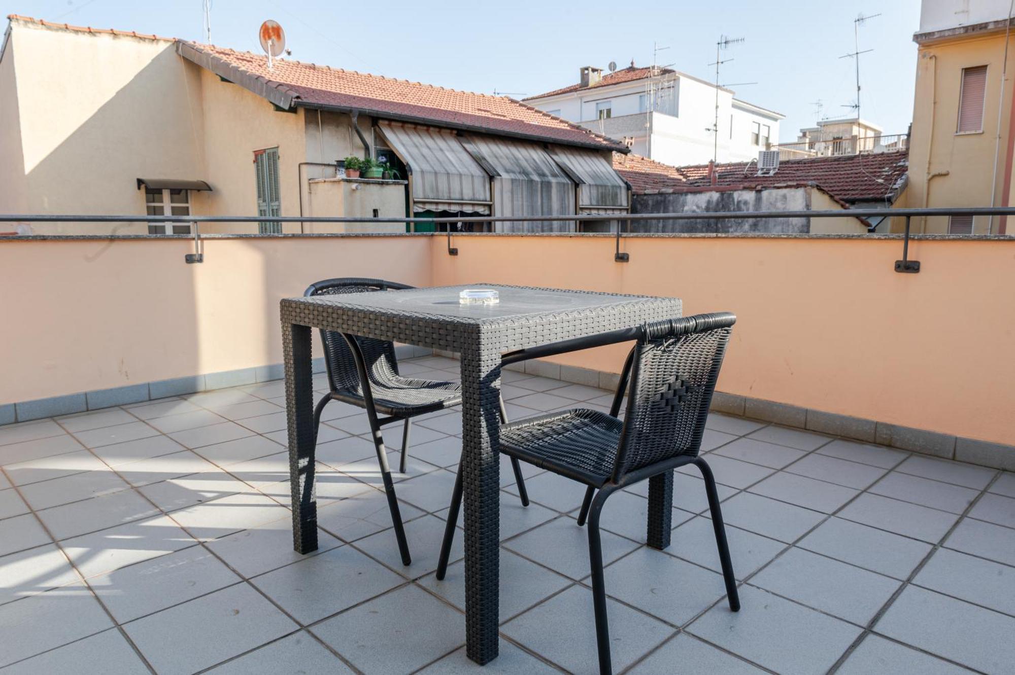 Hotel Posta - 3 Stars - Comfortable Stay In Ventimiglia Esterno foto