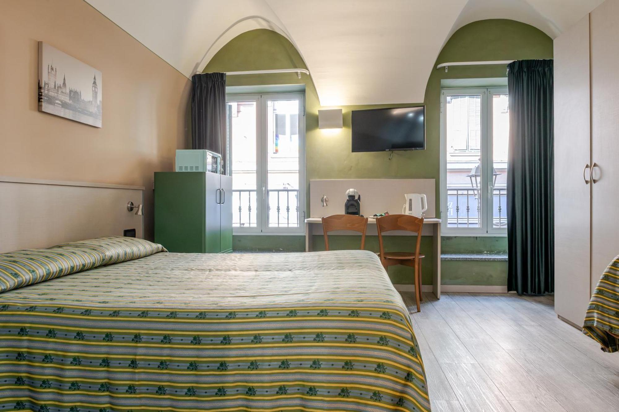 Hotel Posta - 3 Stars - Comfortable Stay In Ventimiglia Esterno foto