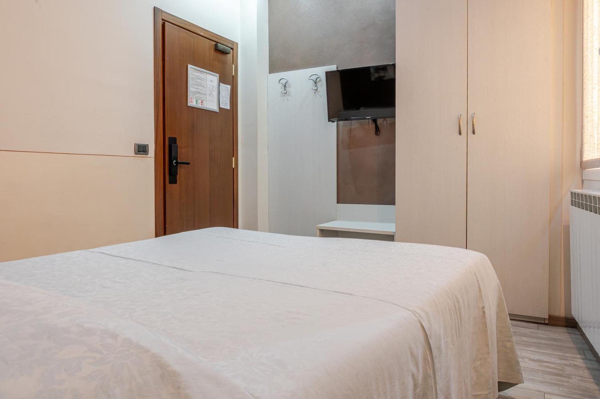 Hotel Posta - 3 Stars - Comfortable Stay In Ventimiglia Esterno foto